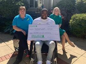 Supporting image for story: Former patient Fidel returns to spinal unit with funding for activities for patients