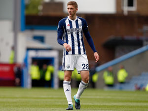 Supporting image for story: West Brom midfielder Sam Field signs one-year contract extension 