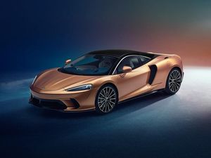 Supporting image for story: New 612bhp McLaren GT offers supreme comfort with blistering performance