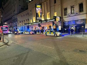 Supporting image for story: Performance of The Bodyguard ended early as theatregoers thrown out for singing