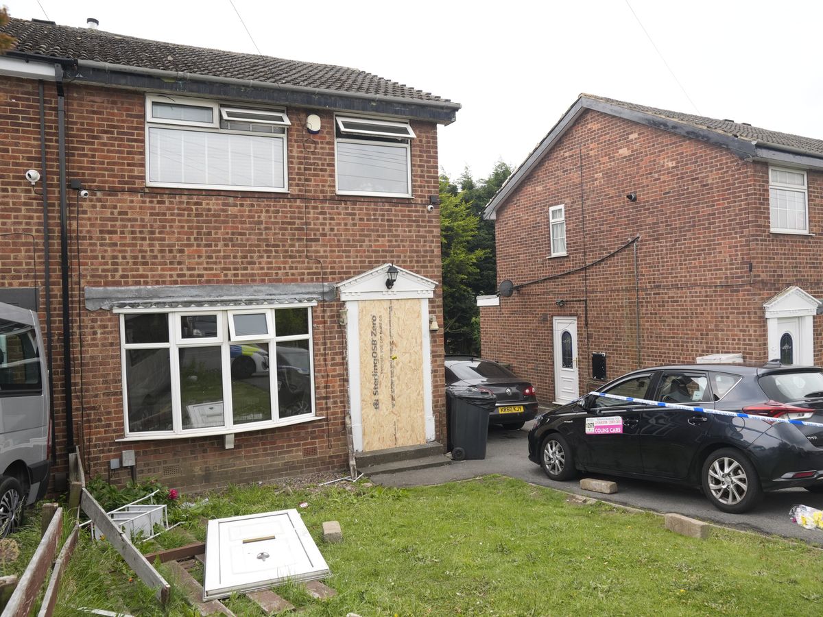 Father and daughter, nine, dead after house fire