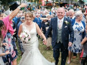 Supporting image for story: Pair become first couple to wed at Royal Welsh Show