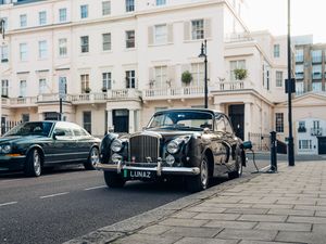 Supporting image for story: Lunaz updates classic Bentley S2 Continental with electric power