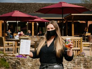 Supporting image for story: Teeing up bar time after a round of golf