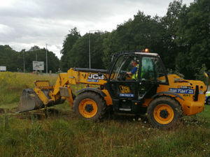 Supporting image for story: Travellers moved from Telford site in just four hours