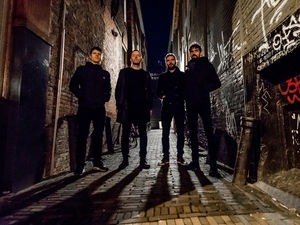 Supporting image for story: Slow Readers Club to play Wolverhampton