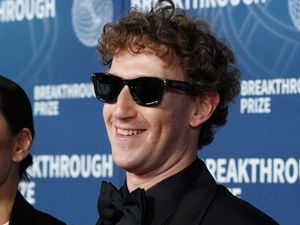 Supporting image for story: Meta boss Mark Zuckerberg gives evidence in US competition trial