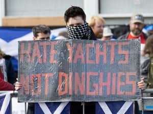 Supporting image for story: Scottish Government criticises Labour stance on immigration