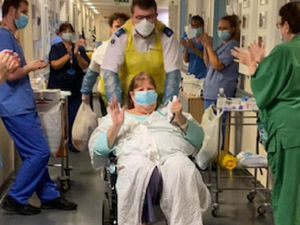 Supporting image for story: Staffordshire grandmother thanks hospital staff for twice saving life in Covid-19 battle