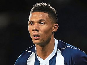 Supporting image for story: West Brom duo challenged to target England squad by Tony Pulis