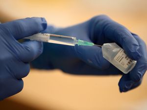 Supporting image for story: 12 weeks between Pfizer jabs increases Covid immune response in over-80s