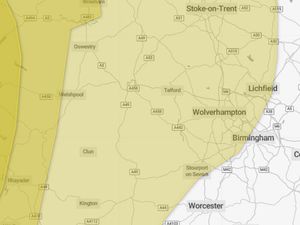 Supporting image for story: Yellow weather warning in place across Black Country and residents told to brace for more snow and ice