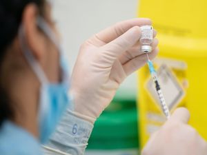 Supporting image for story: Warning after two NHS workers suffer allergic reaction to Covid-19 jab