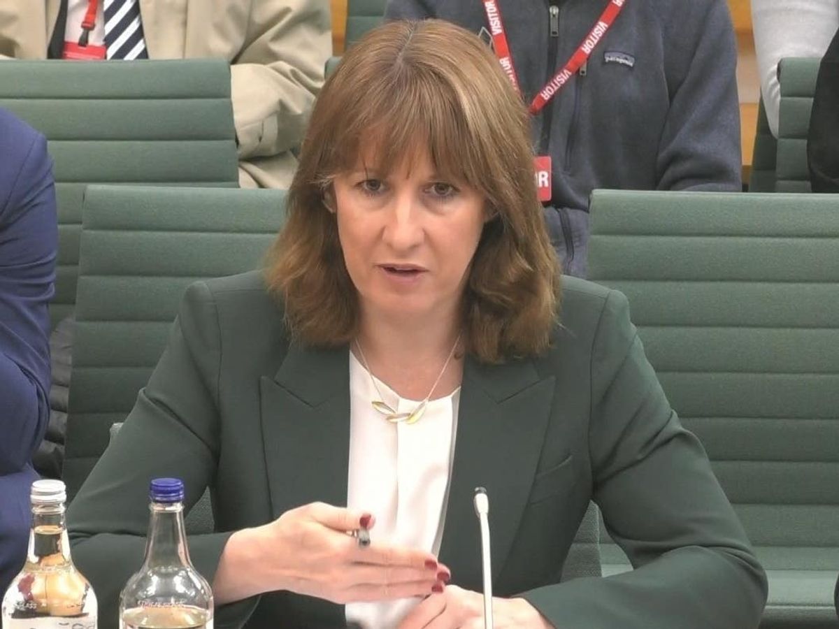 Reeves: PM and I decided &lsquo;as a team&rsquo; not to hike income tax