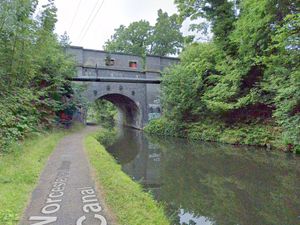 Supporting image for story: Man dies after being pulled from Birmingham canal in early hours