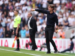 Supporting image for story: Thomas Frank defends referee over missed handball from Guglielmo Vicario