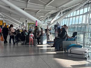 Supporting image for story: Transport Secretary to meet Nats head after air traffic control glitch