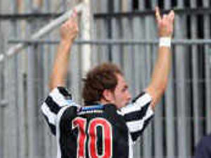 Supporting image for story: Wellecomme's target after goal