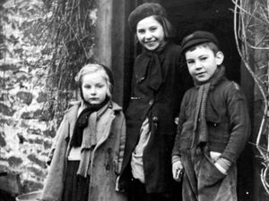 Supporting image for story: Belgian refugees still remembered 80 years on