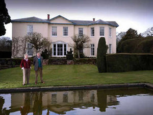 Supporting image for story: Mansion on the market for £6m