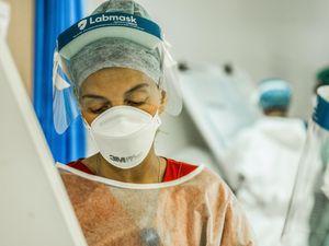 Supporting image for story: Covid-19 cases worse than ‘gloom-mongers’ feared, says intensive care consultant