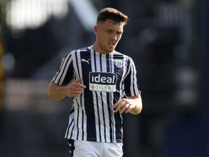 Supporting image for story: West Brom defender Dara O’Shea aims to kick on for club and country