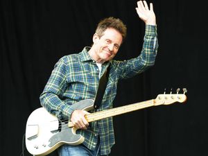 Supporting image for story: Led Zeppelin and Nirvana stars join line-up for Taylor Hawkins tribute concert