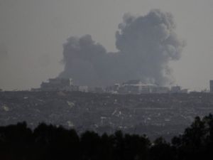 Supporting image for story: At least 46 killed by Israeli strikes in northern Gaza Strip, officials say