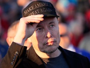 Supporting image for story: Musk commits 70 million dollars to help Trump and Republicans win in US election