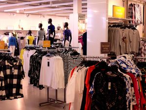 Supporting image for story: M&S launches dedicated resale platform on eBay