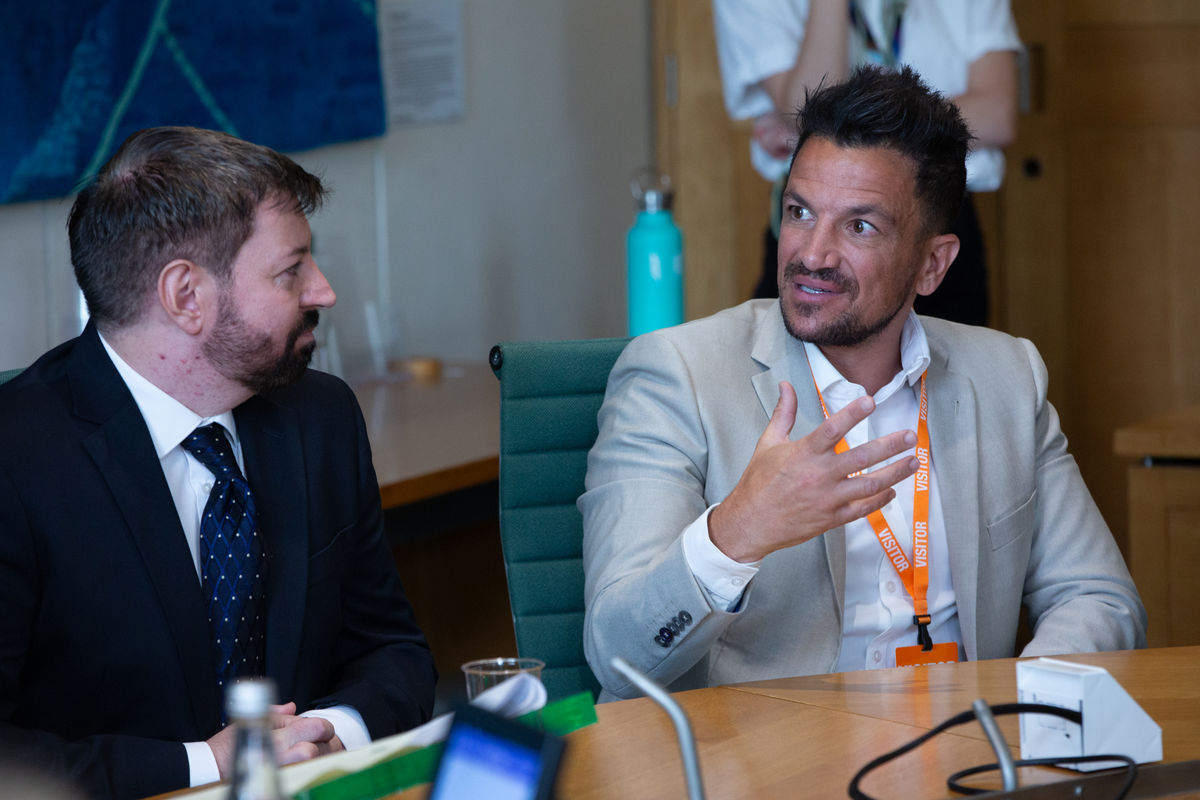 Fabio DAndrea and Peter Andre warn of dangers of smartphones and social media for children in Parliament