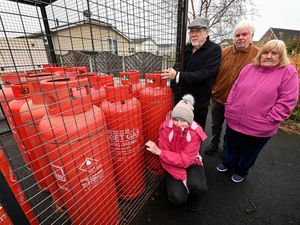 Supporting image for story: Mobile home park gas canister crisis averted  