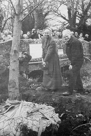 A new black poplar is planted to save the tradition in December 1995. At the ceremony were the Bishop of Ludlow the Right Rev John Saxbee and Roy Lancaster, the television gardener.