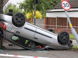 Supporting image for story: Man dies in fatal Birmingham crash