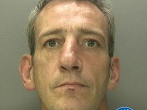 Supporting image for story: Police release photo of Walsall man wanted for recall to prison