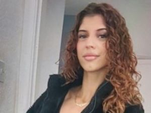 Supporting image for story: Concerns growing for girl, 15, missing from Wolverhampton