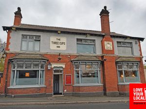 Supporting image for story: Wolverhampton pub's new 'unorthodox' menu proves a hit with customers