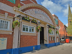 Supporting image for story: Cheers! £30k revamp plans announced for former Wetherspoons pub in West Bromwich