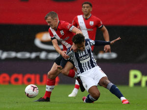 Supporting image for story: Southampton 2 West Brom 0 - Report and pictures