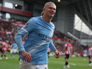Supporting image for story: Erling Haaland strikes again as Manchester City battle to win at Brentford