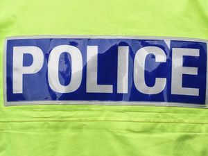 Supporting image for story: Police warning to Telford residents over 'individual trying front doors' 