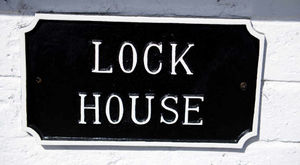 The former lock house built by Thomas Telford