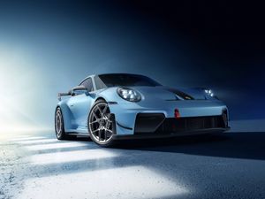 Supporting image for story: Porsche 911 GT3 gets even more track-focused with Manthey styling kit