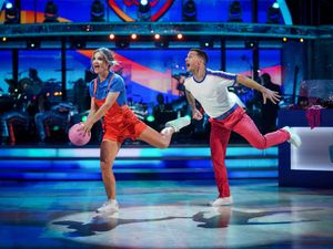 Supporting image for story: Helen Skelton and Hamza Yassin top Strictly leaderboard in BBC centenary special