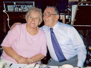 Supporting image for story: Woman died at New Cross Hospital after ward oxygen error