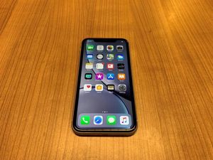 Supporting image for story: Should you buy… the iPhone XR?