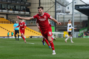 Tom Bloxham makes it 2-0 (AMA)