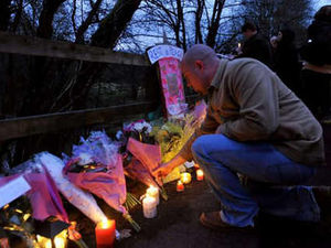 Supporting image for story: Friends hold candlelit vigil for murder victim Betty Yates