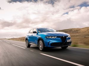 Supporting image for story: UK Drive: The Alfa Romeo Tonale is a bold new entry to the compact SUV market