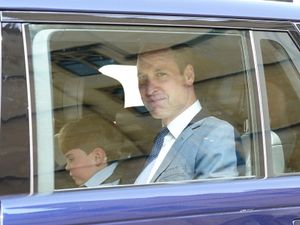 Supporting image for story: George, Charlotte and Louis join the King for coronation rehearsal